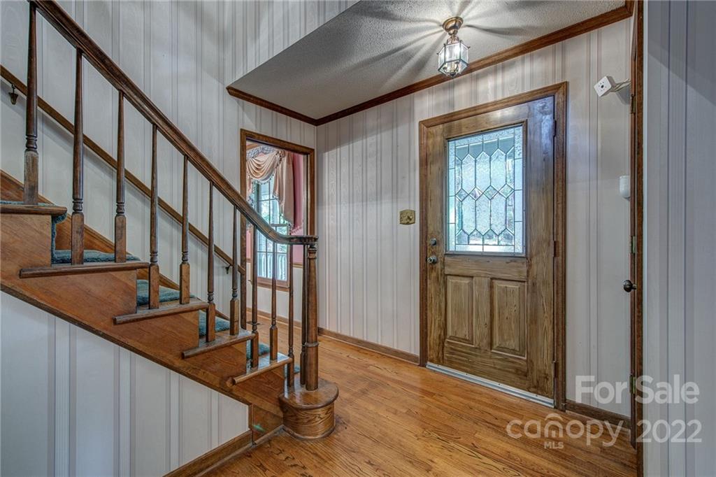 3108 Love Court