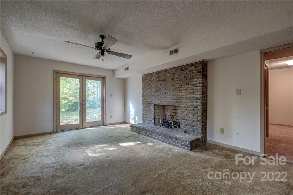 3108 Love Court