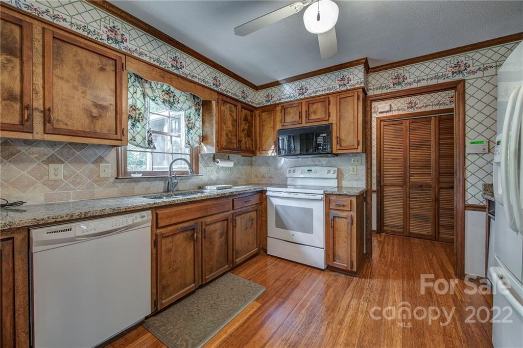 3108 Love Court