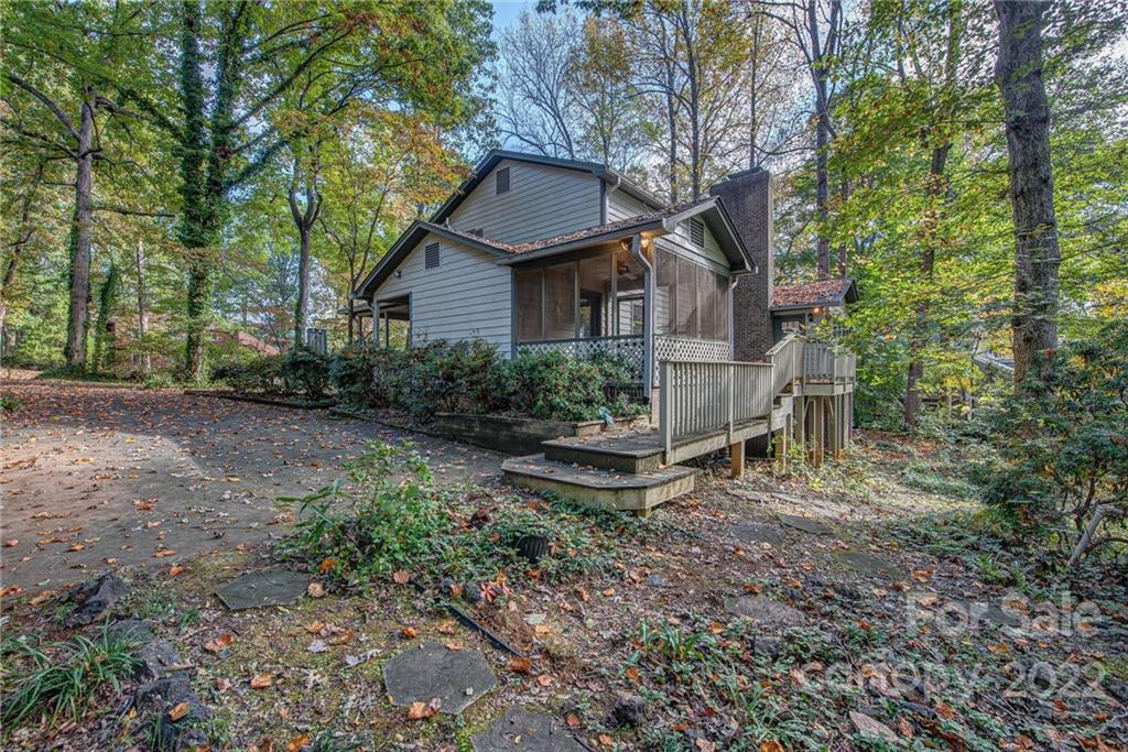 3108 Love Court