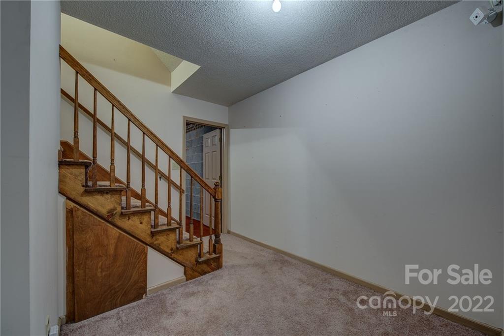 3108 Love Court