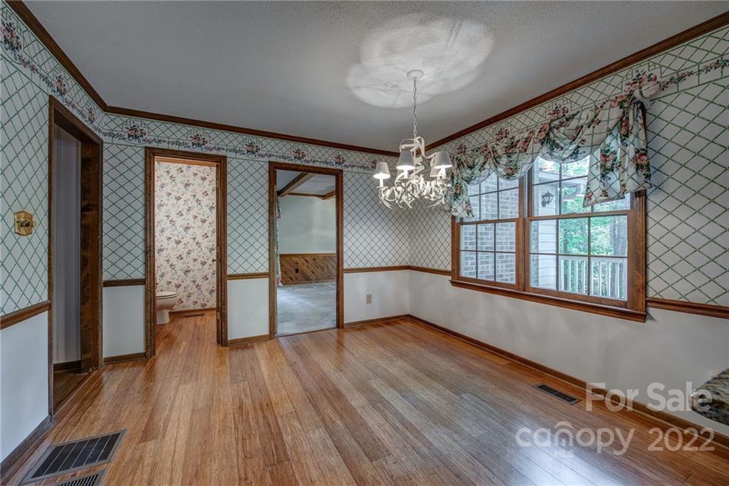3108 Love Court