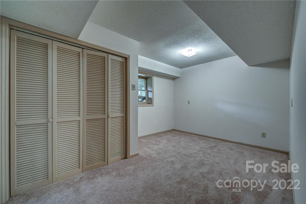 3108 Love Court