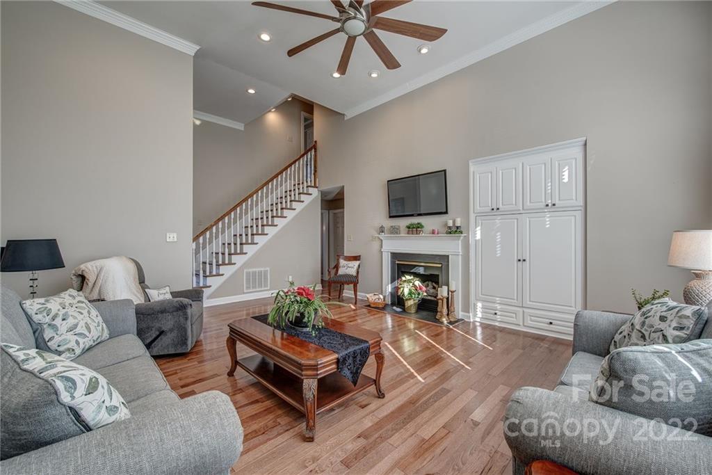 2622 Ashbourne Drive