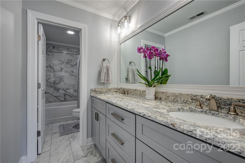 2622 Ashbourne Drive