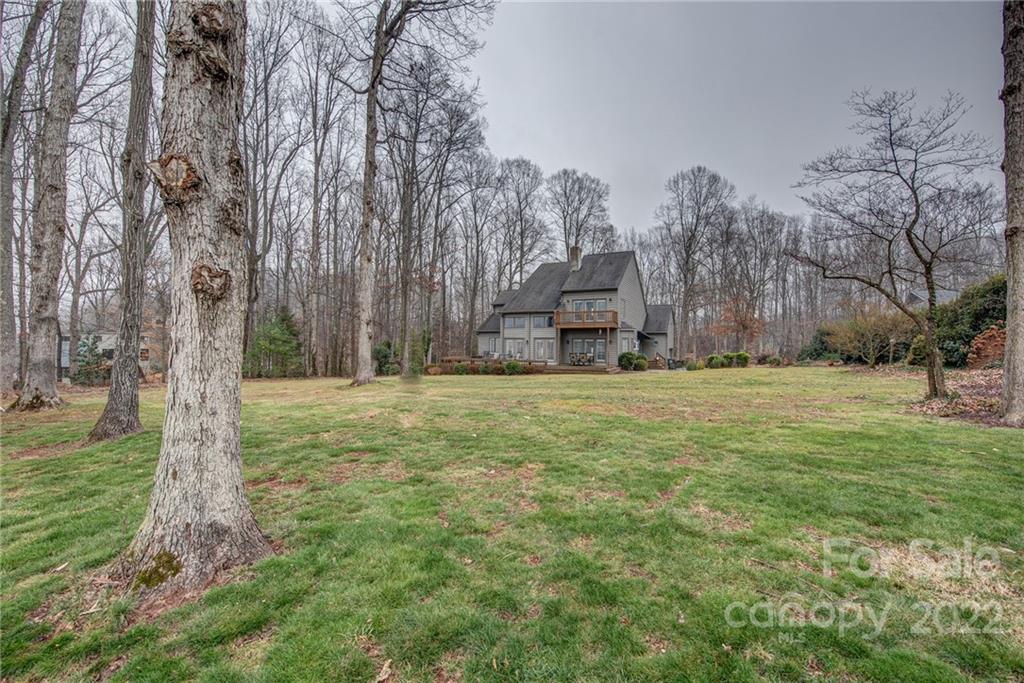 1027 Ramsgate Drive