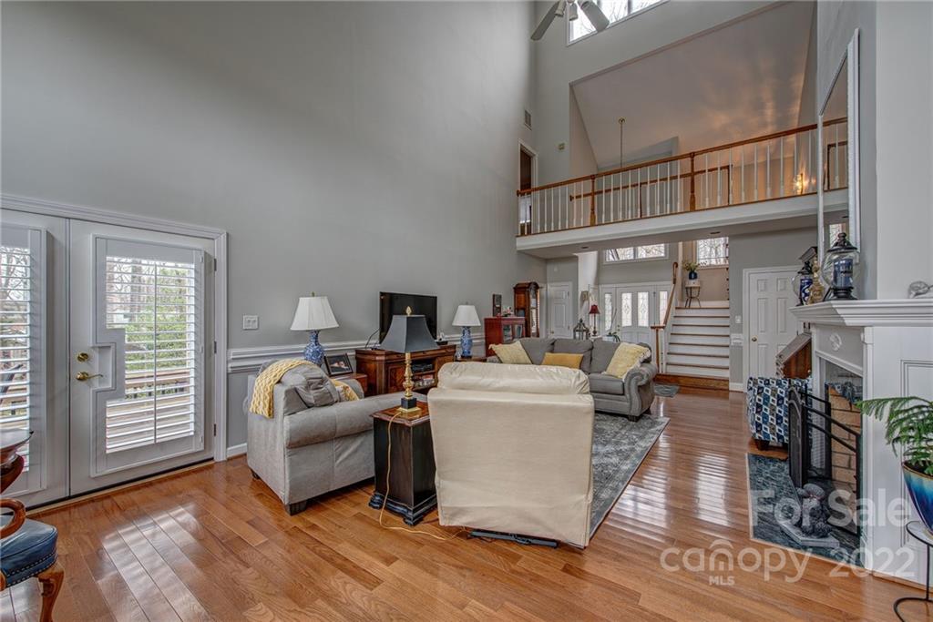 1027 Ramsgate Drive