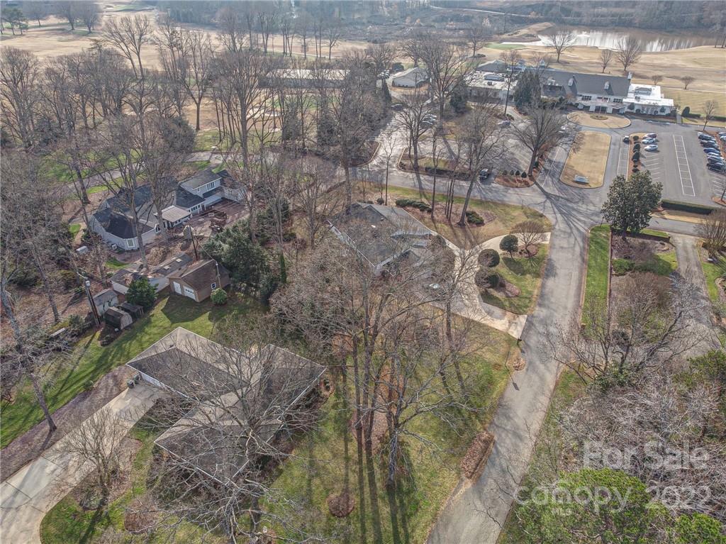 3630 Country Club Drive