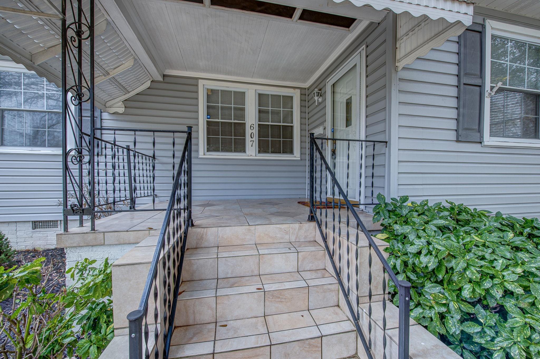 607 Carolina Avenue