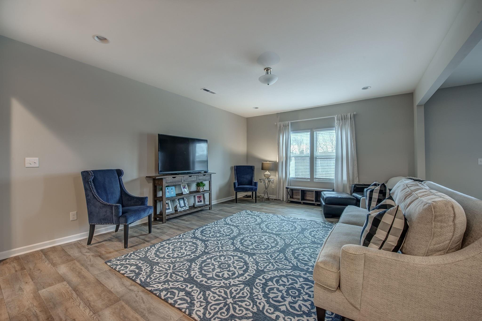 7043 Duncan Acres Drive