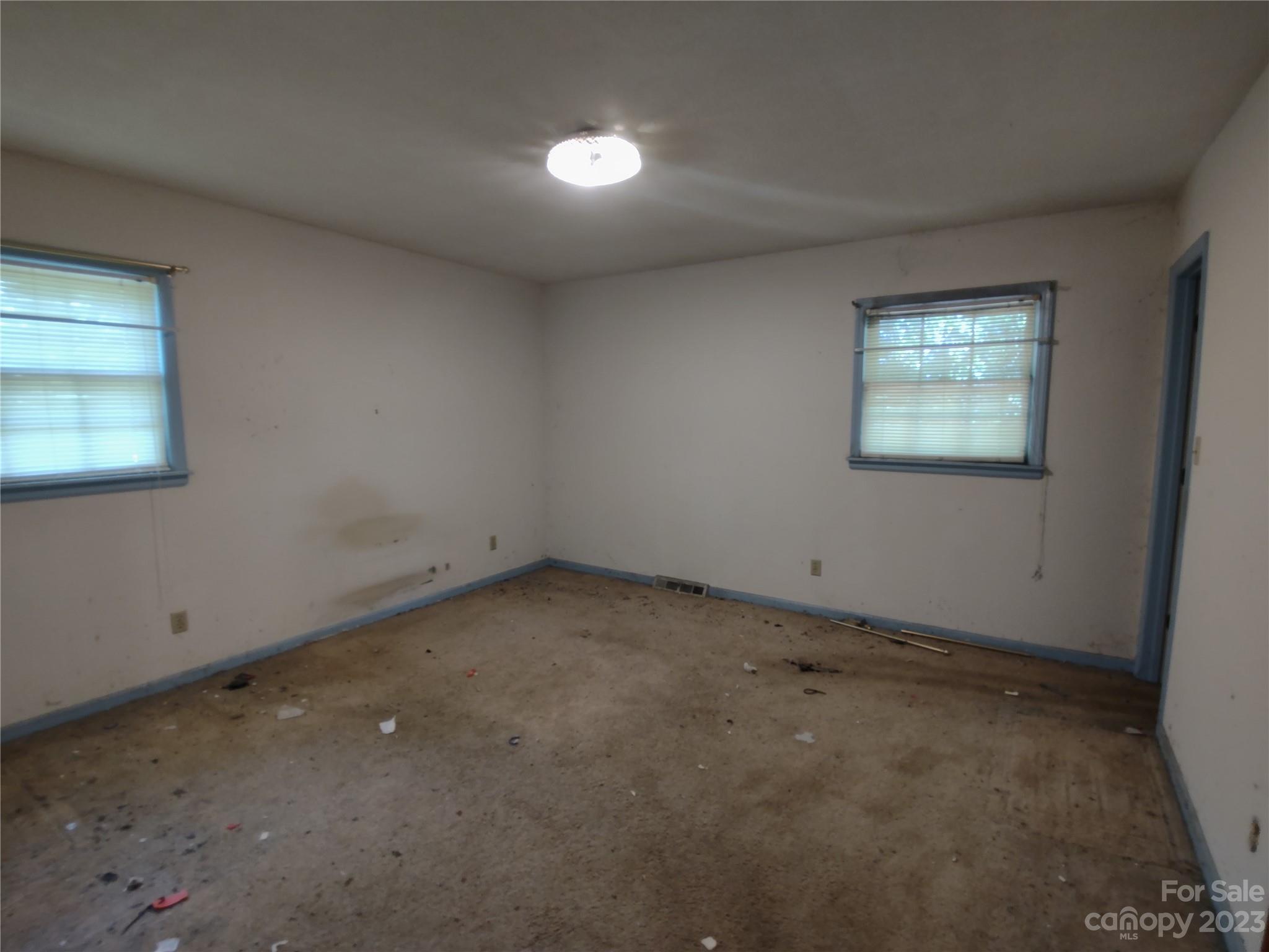 120 Maple Circle
