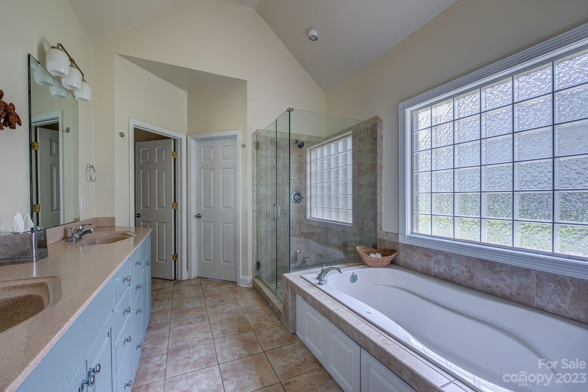 5269 Hickory Knoll Lane