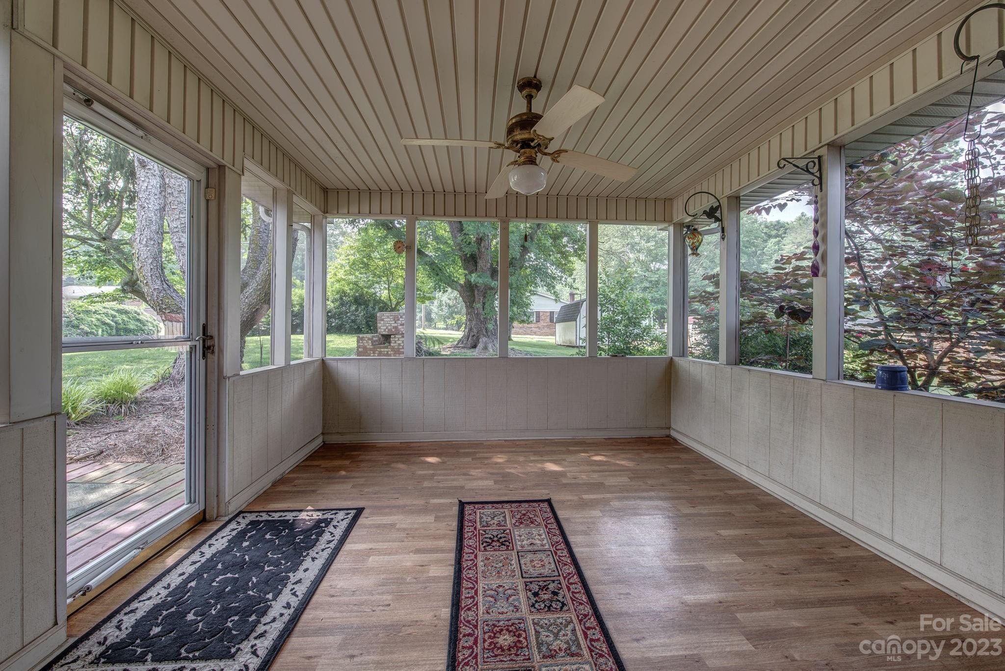 4300 Dawnwood Drive