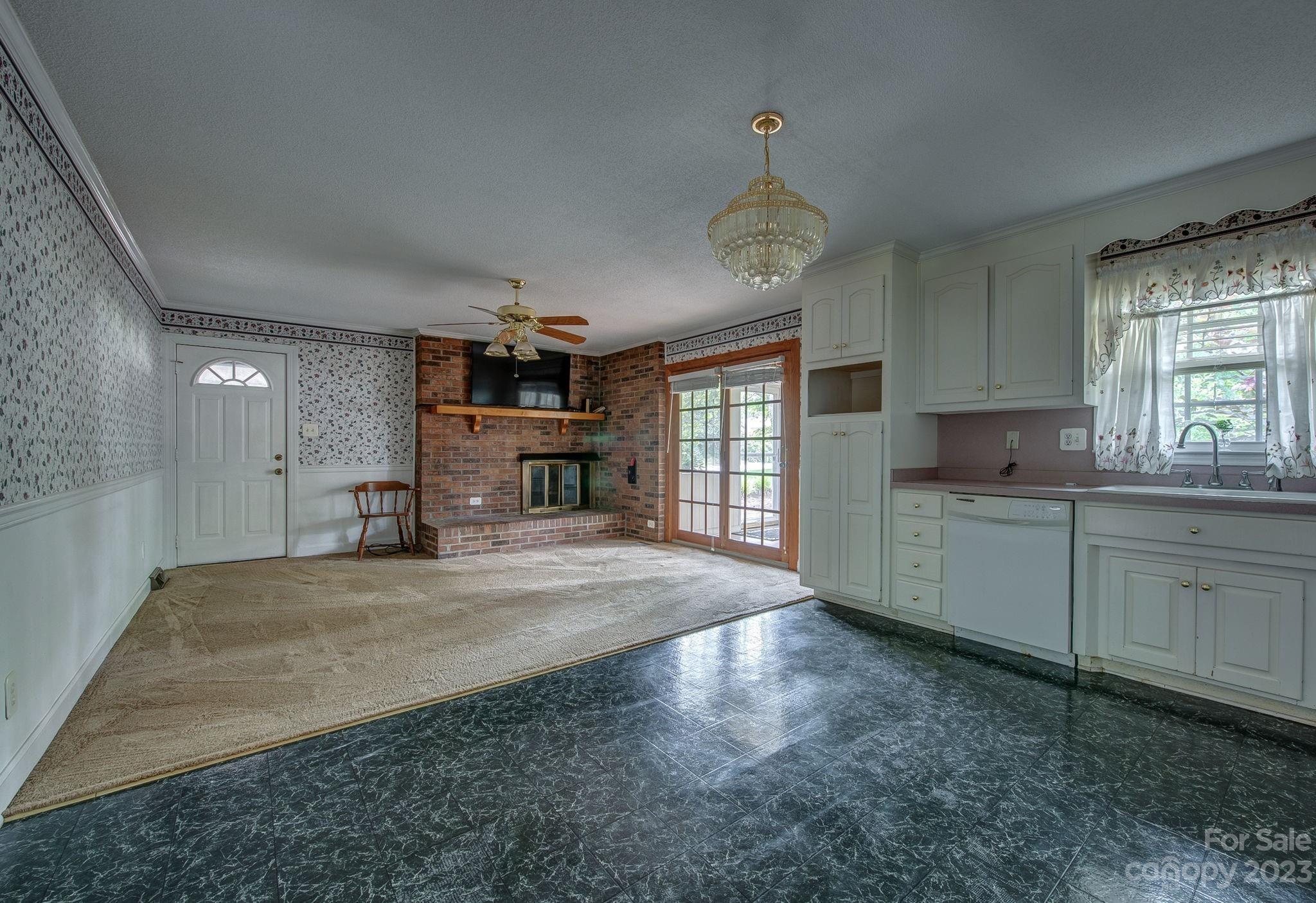4300 Dawnwood Drive