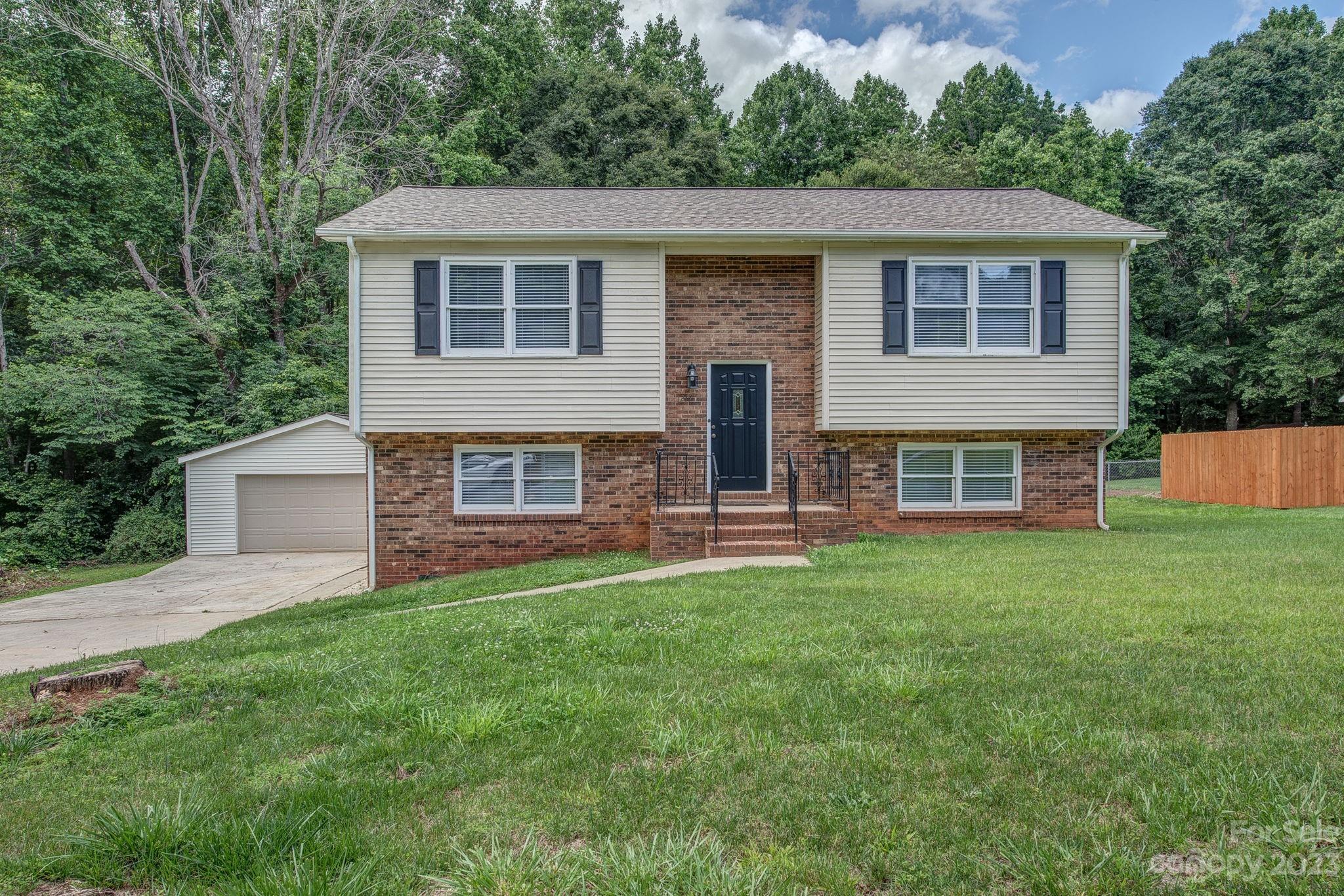 1217 Brookwood Drive