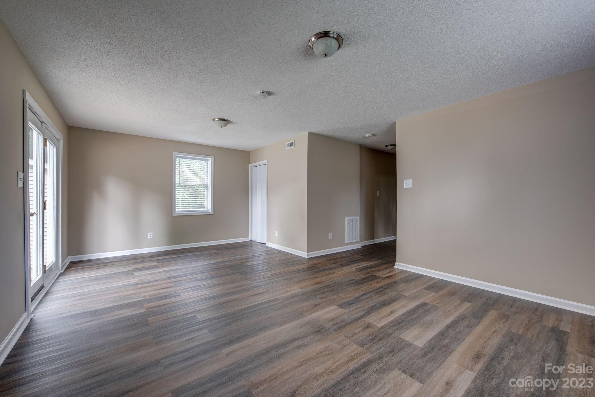 1217 Brookwood Drive