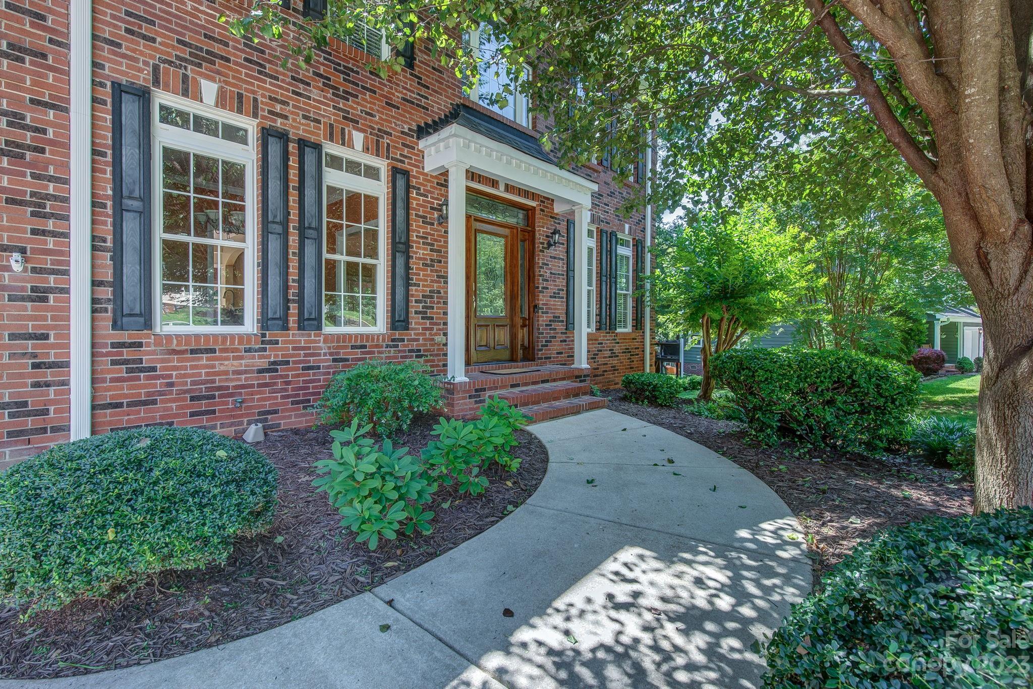 1625 Stallion Way