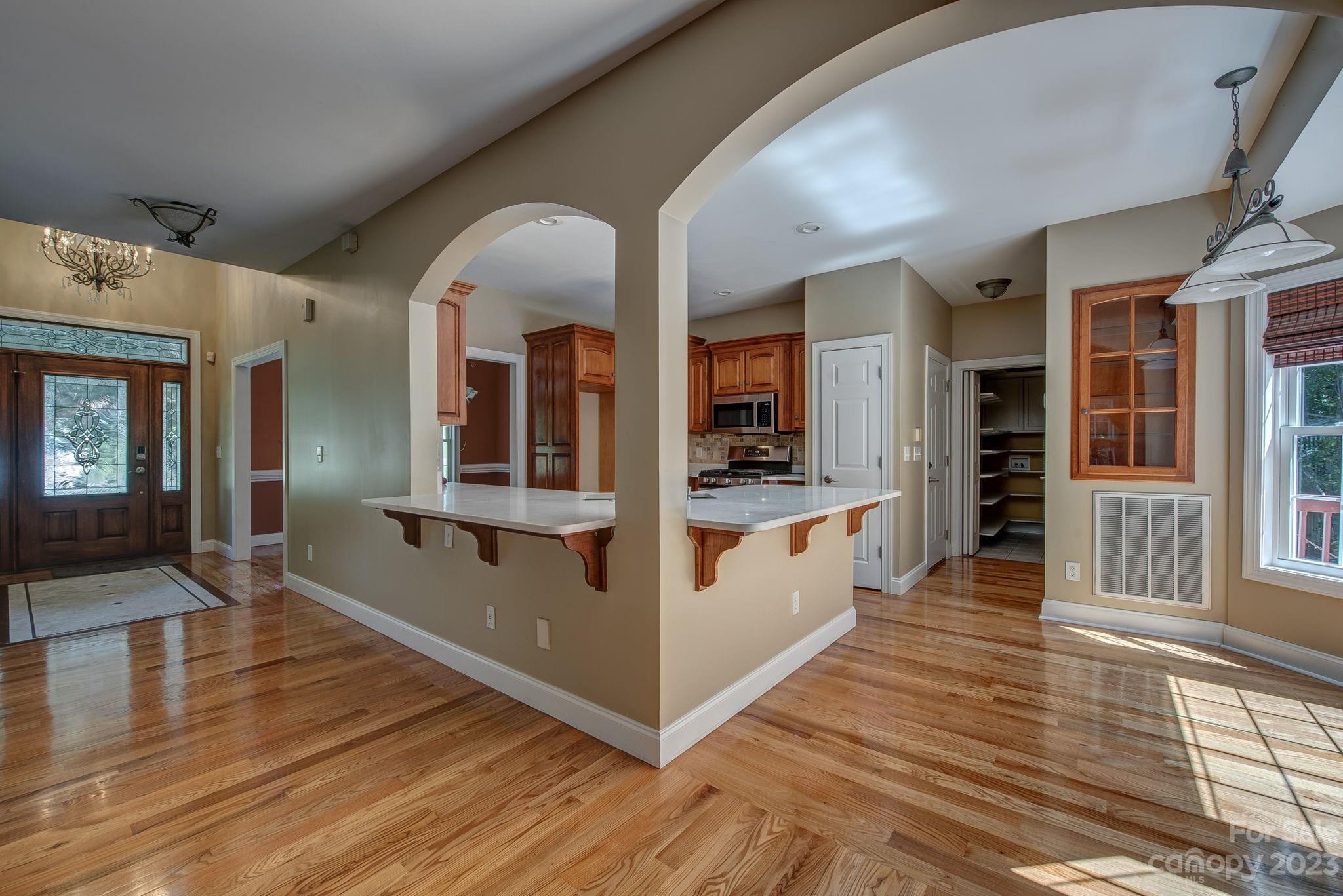 1625 Stallion Way