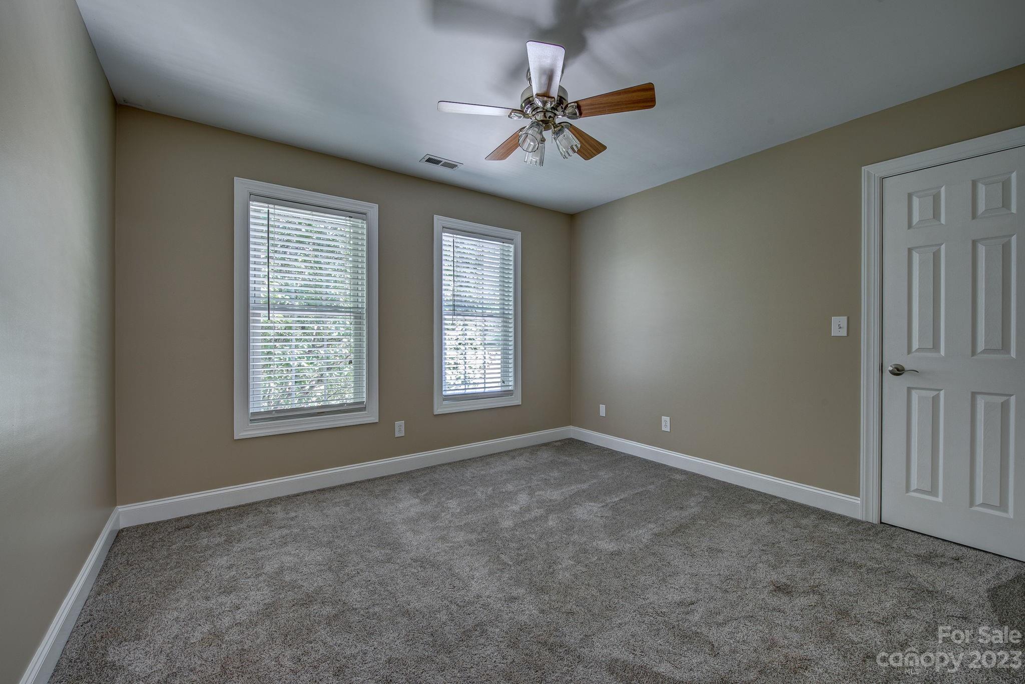 1625 Stallion Way