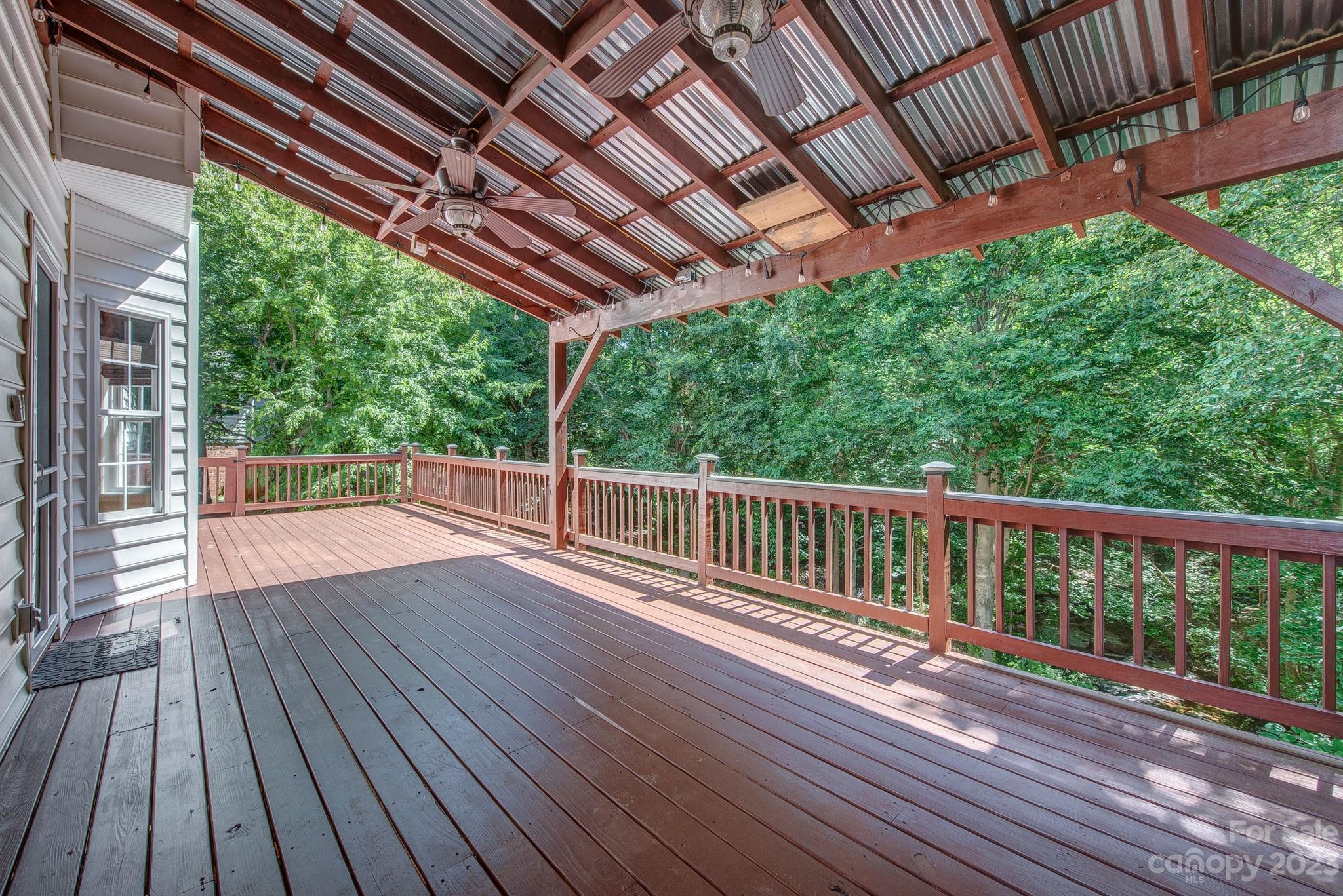 1625 Stallion Way