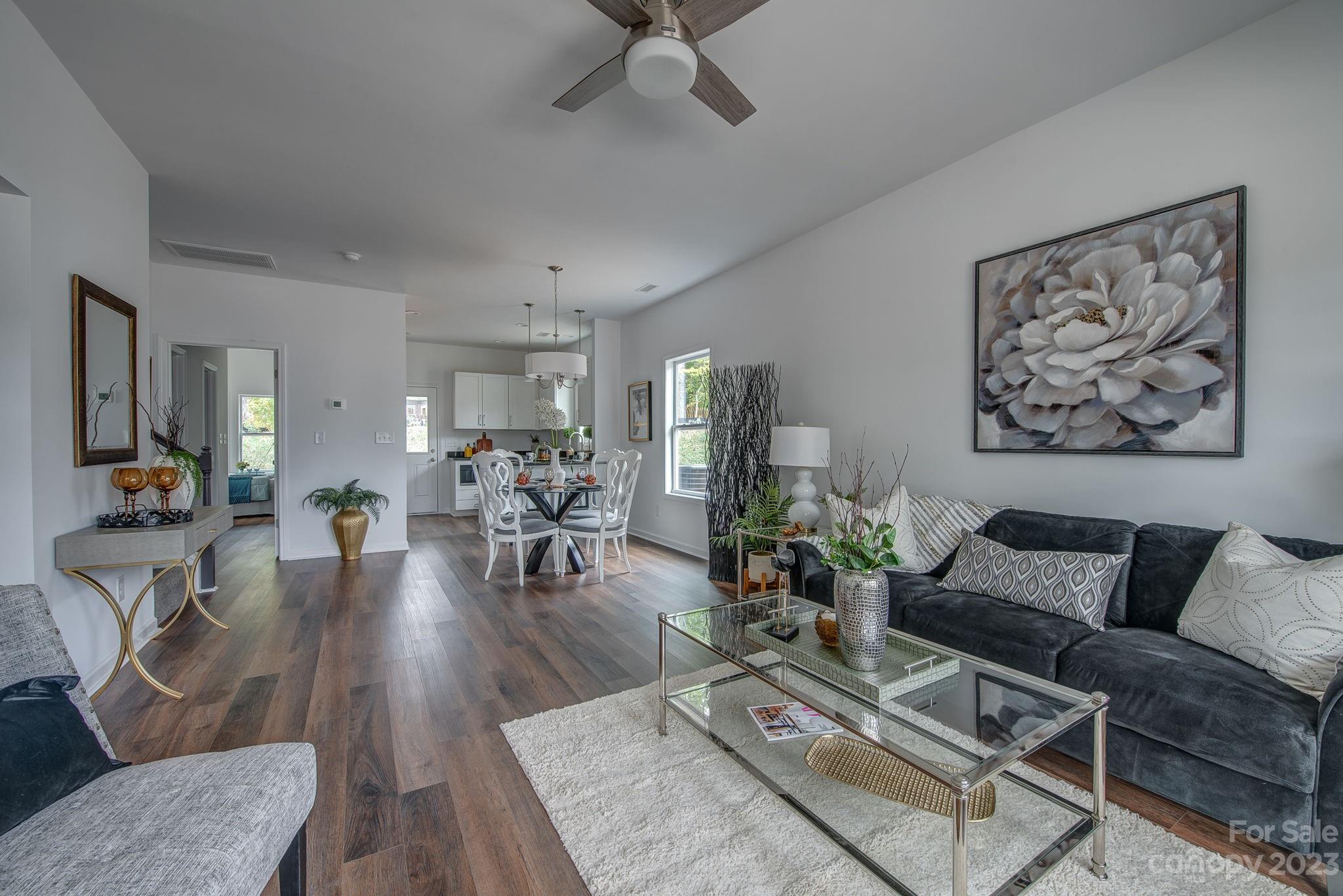 506 Geneva Circle