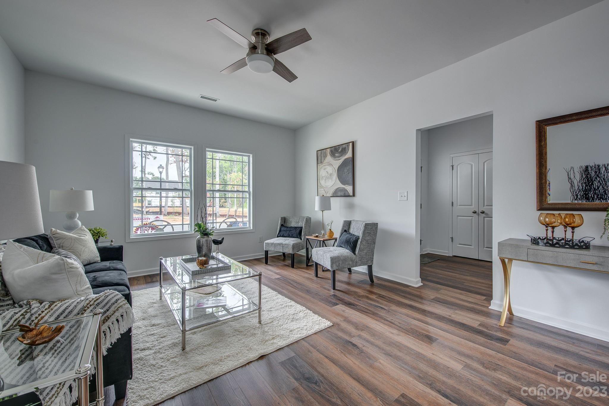 506 Geneva Circle