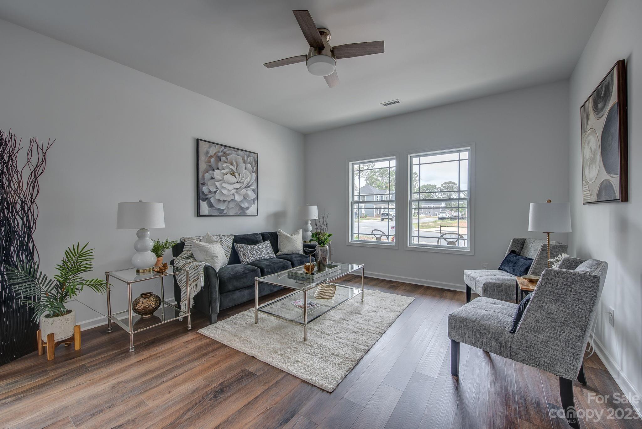506 Geneva Circle