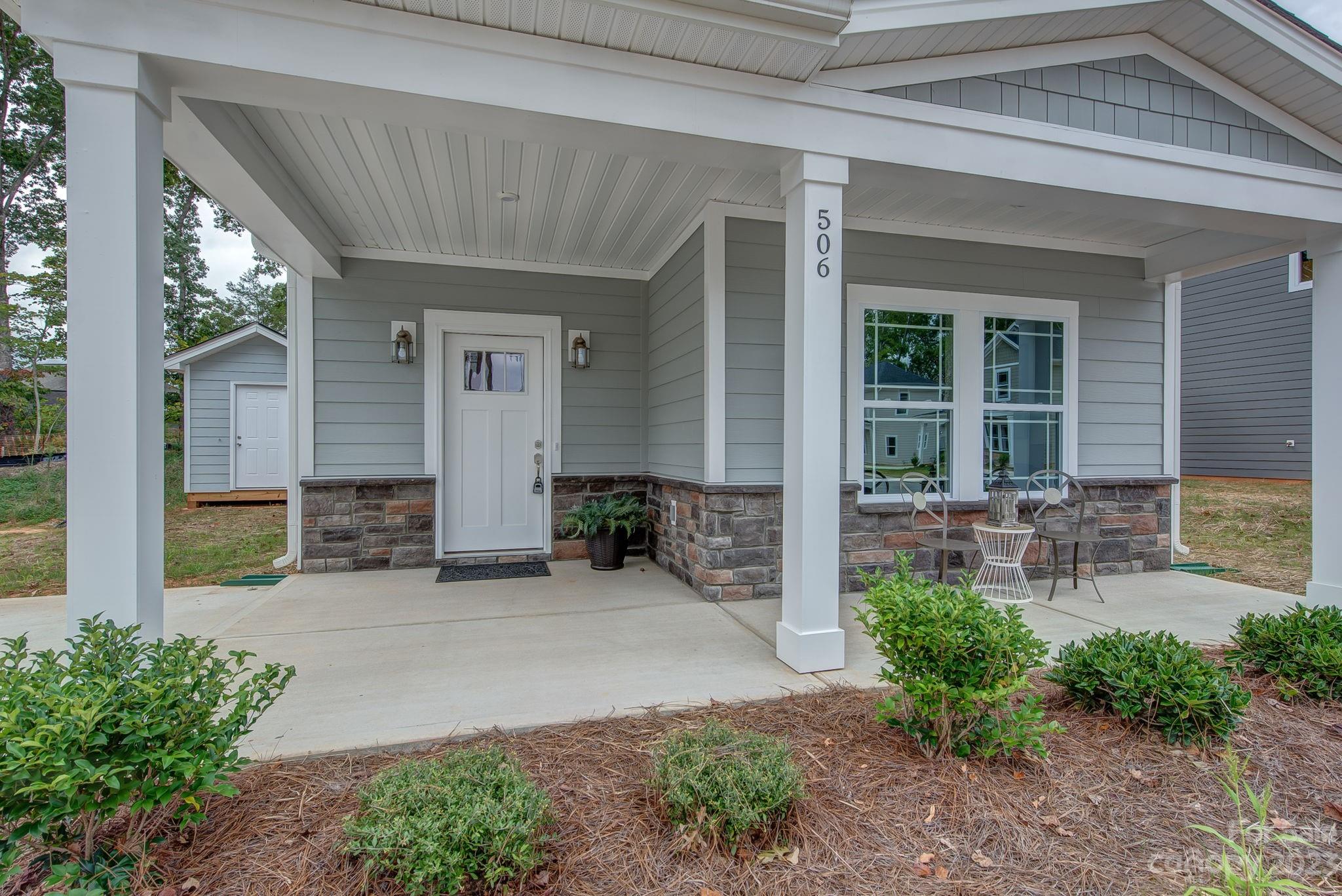 506 Geneva Circle