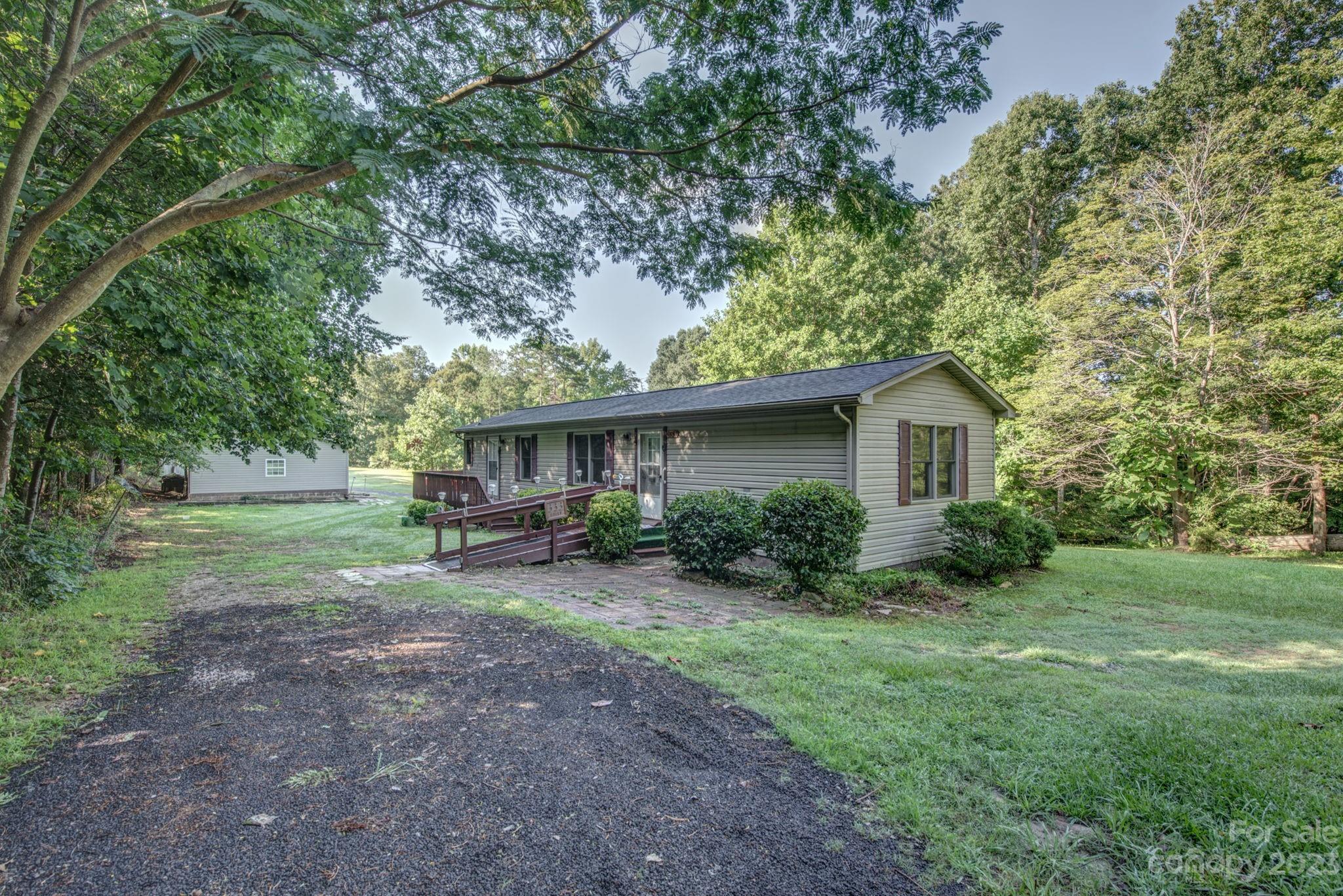 333 Crisp Road