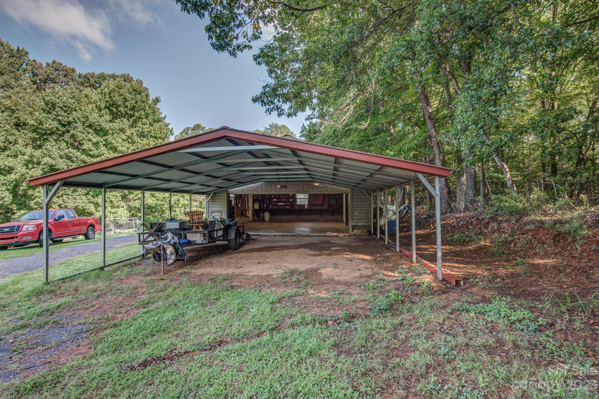 333 Crisp Road