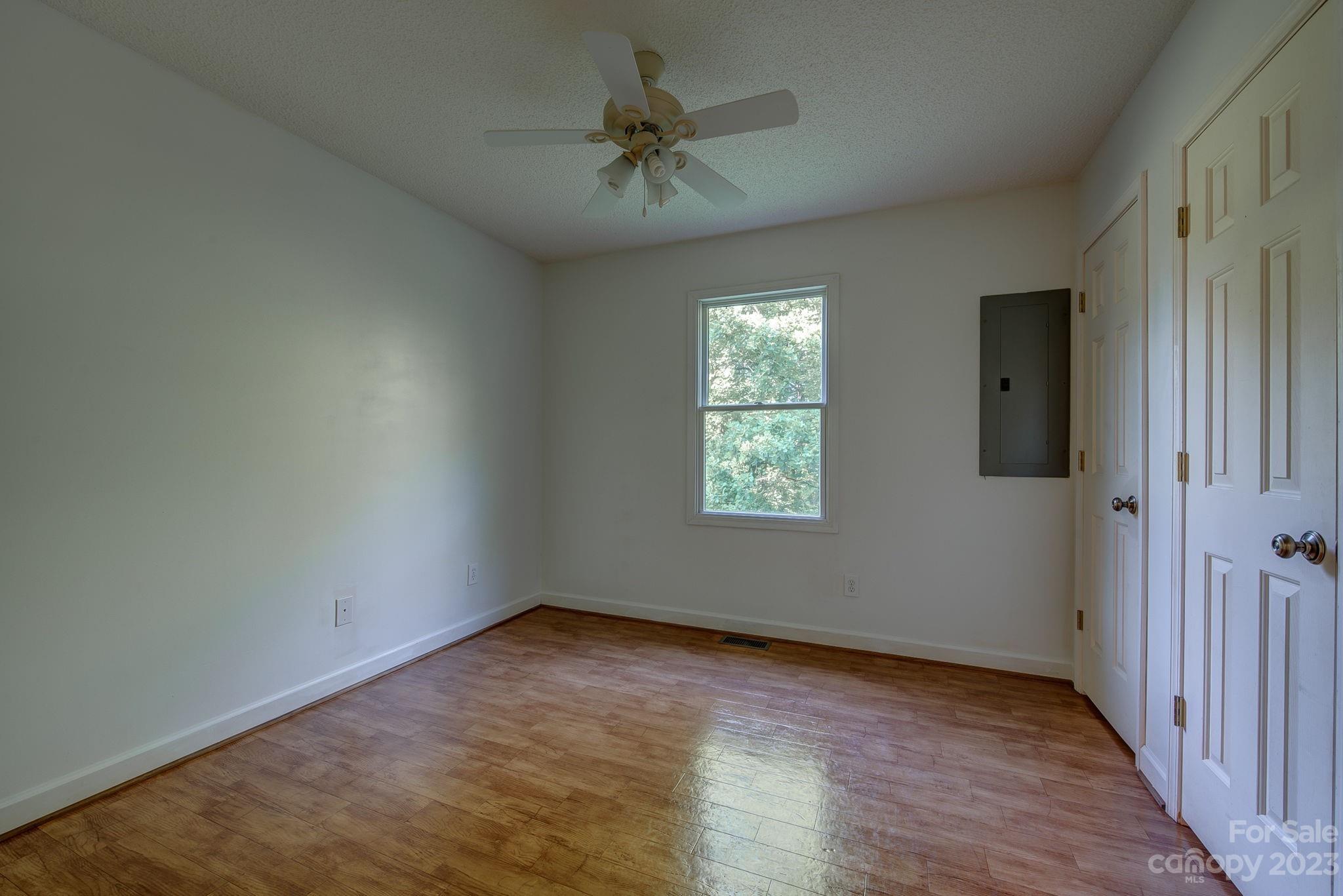 333 Crisp Road
