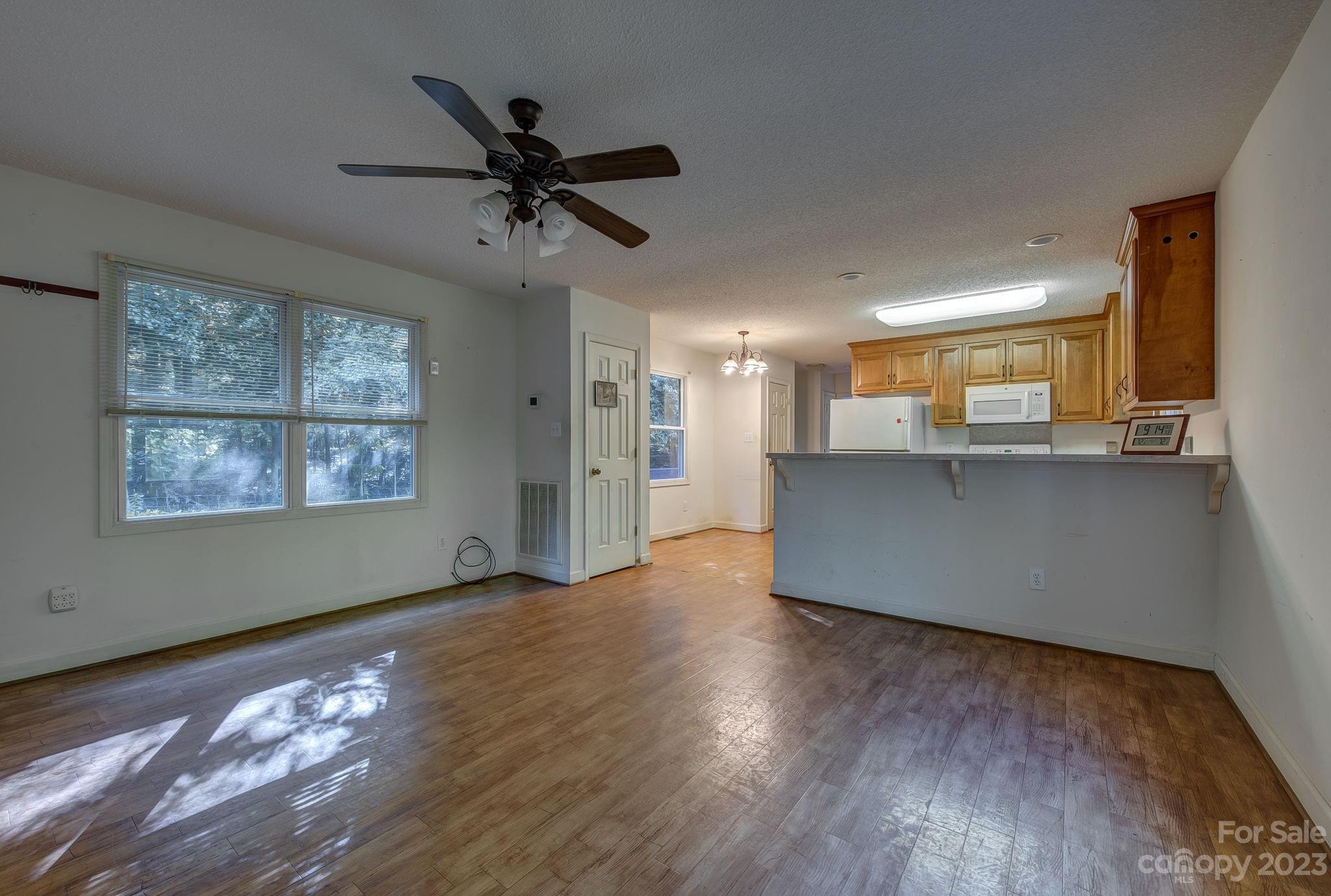 333 Crisp Road