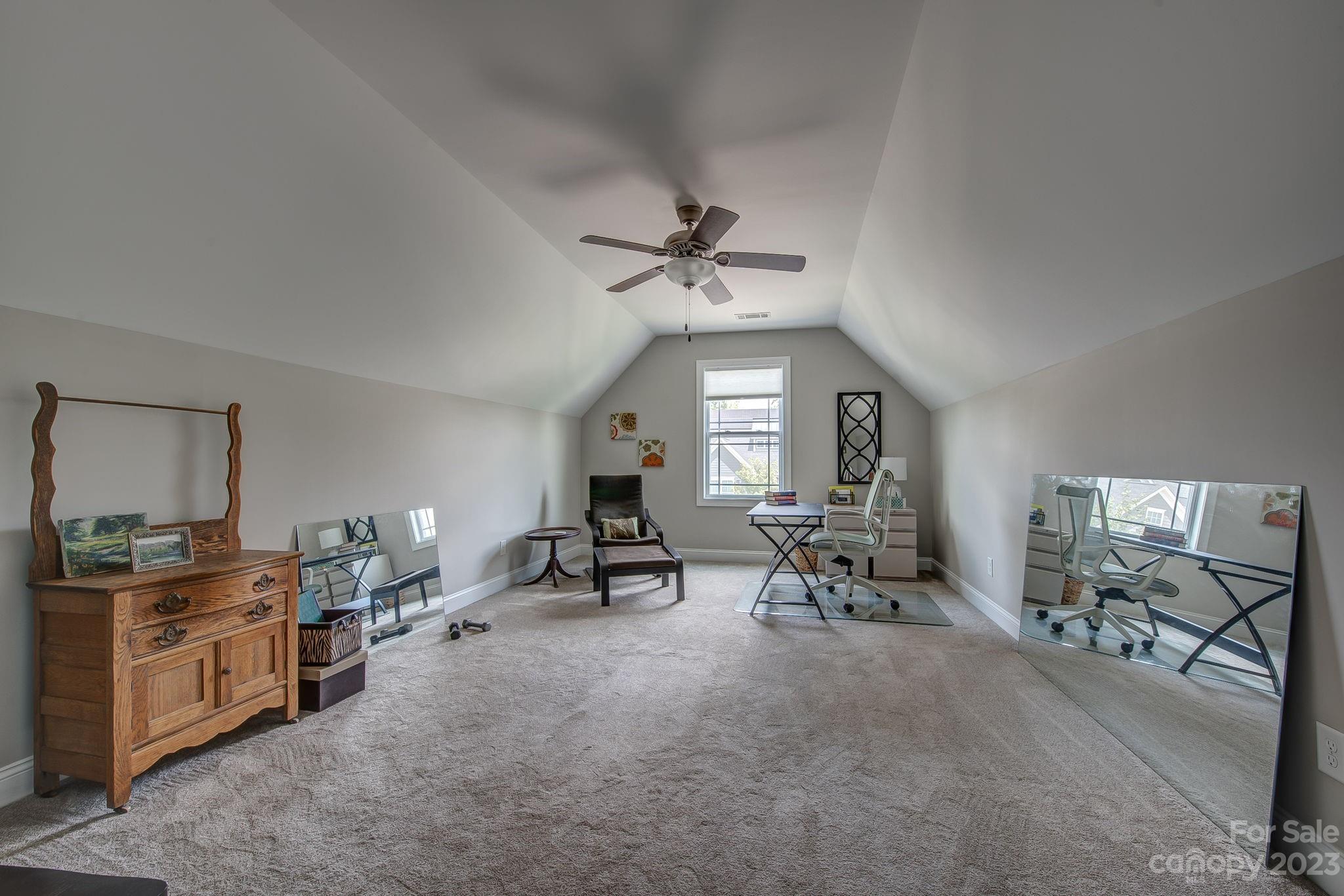 521 Trillium Way