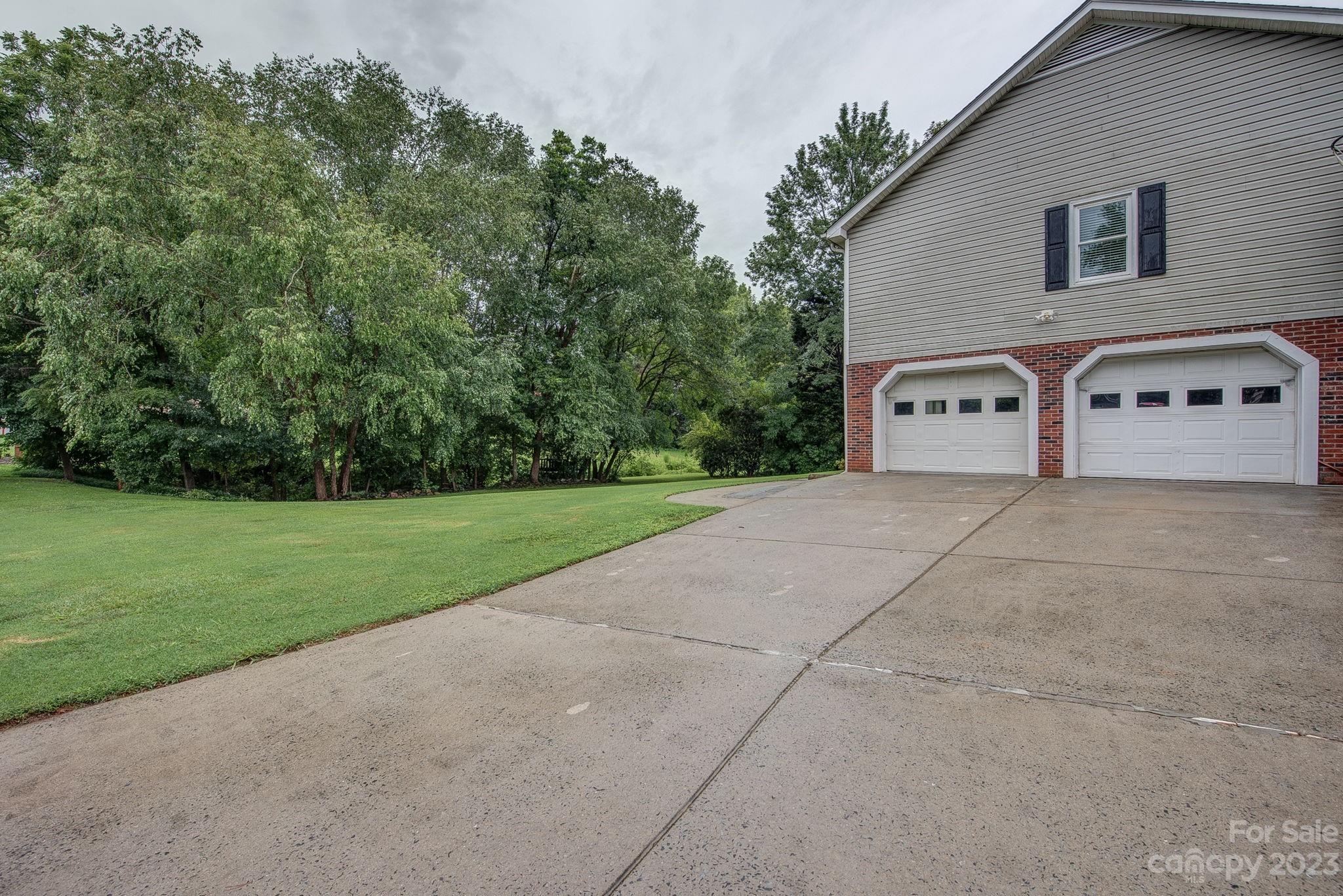 1549 Stallion Way
