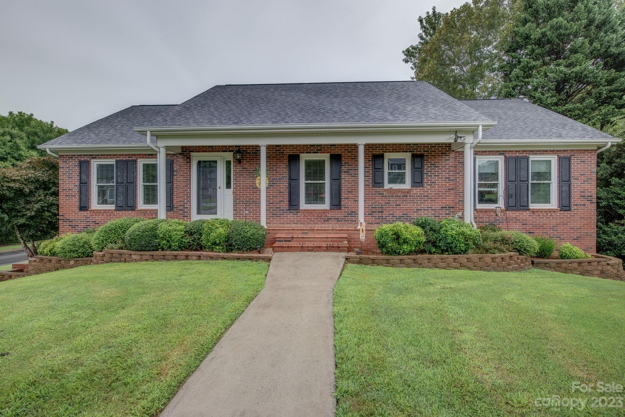 1549 Stallion Way