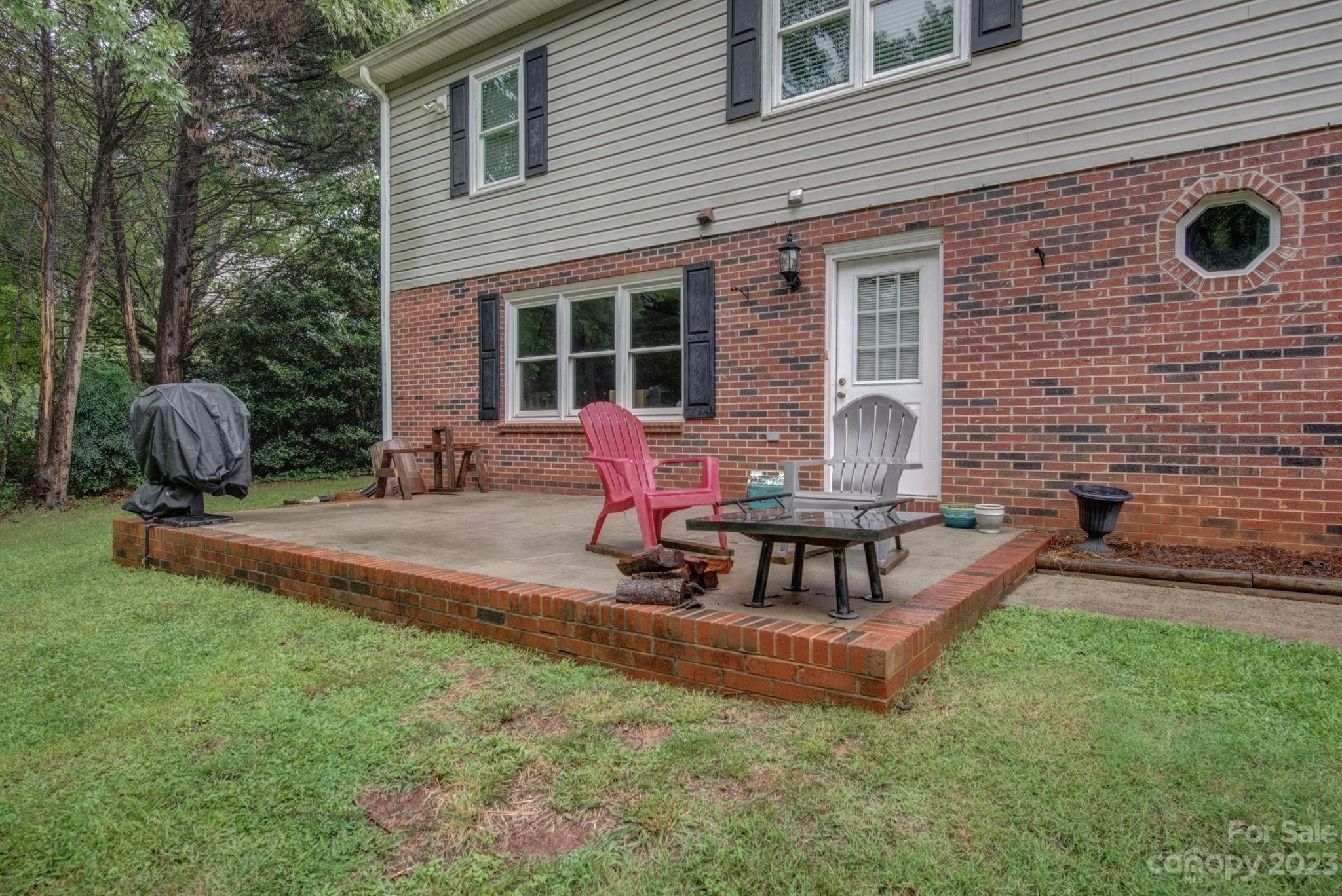 1549 Stallion Way