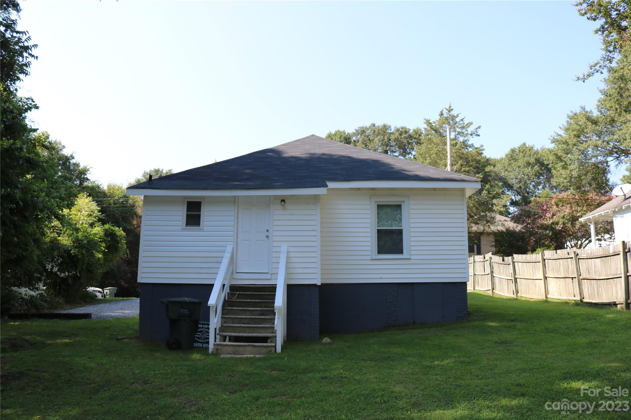 1617 Gum Street