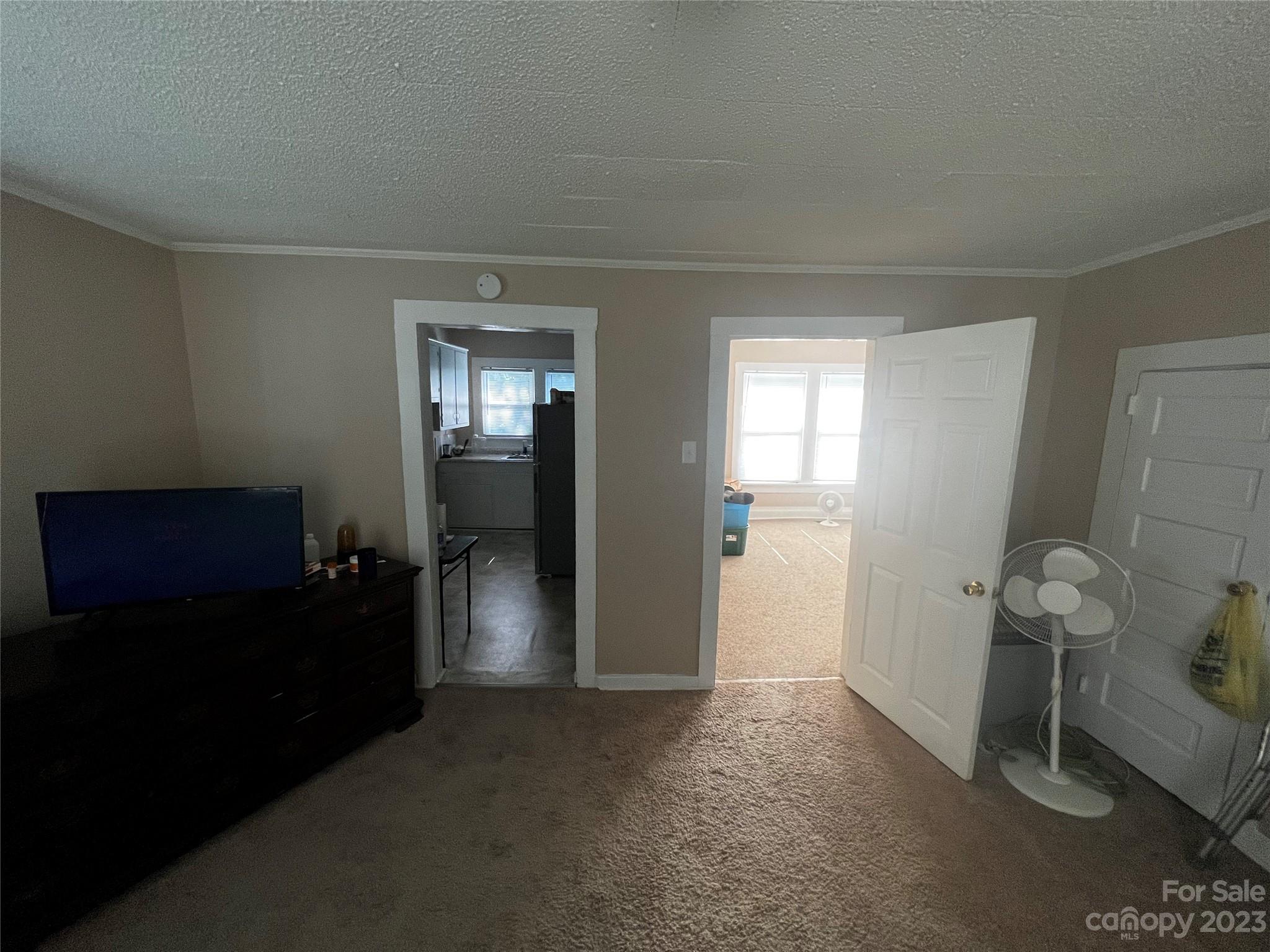 1617 Gum Street
