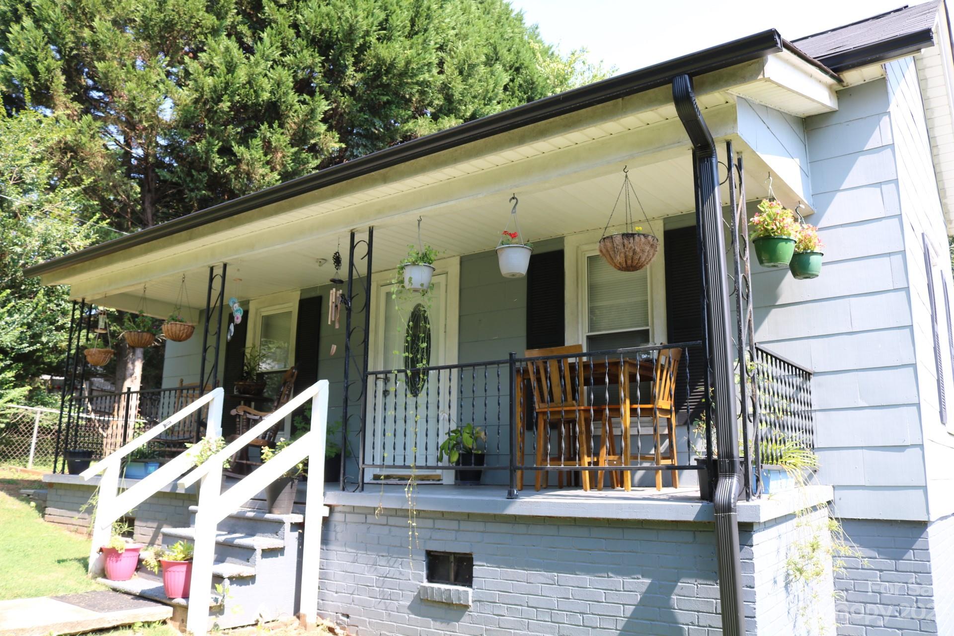108 Dogwood Street