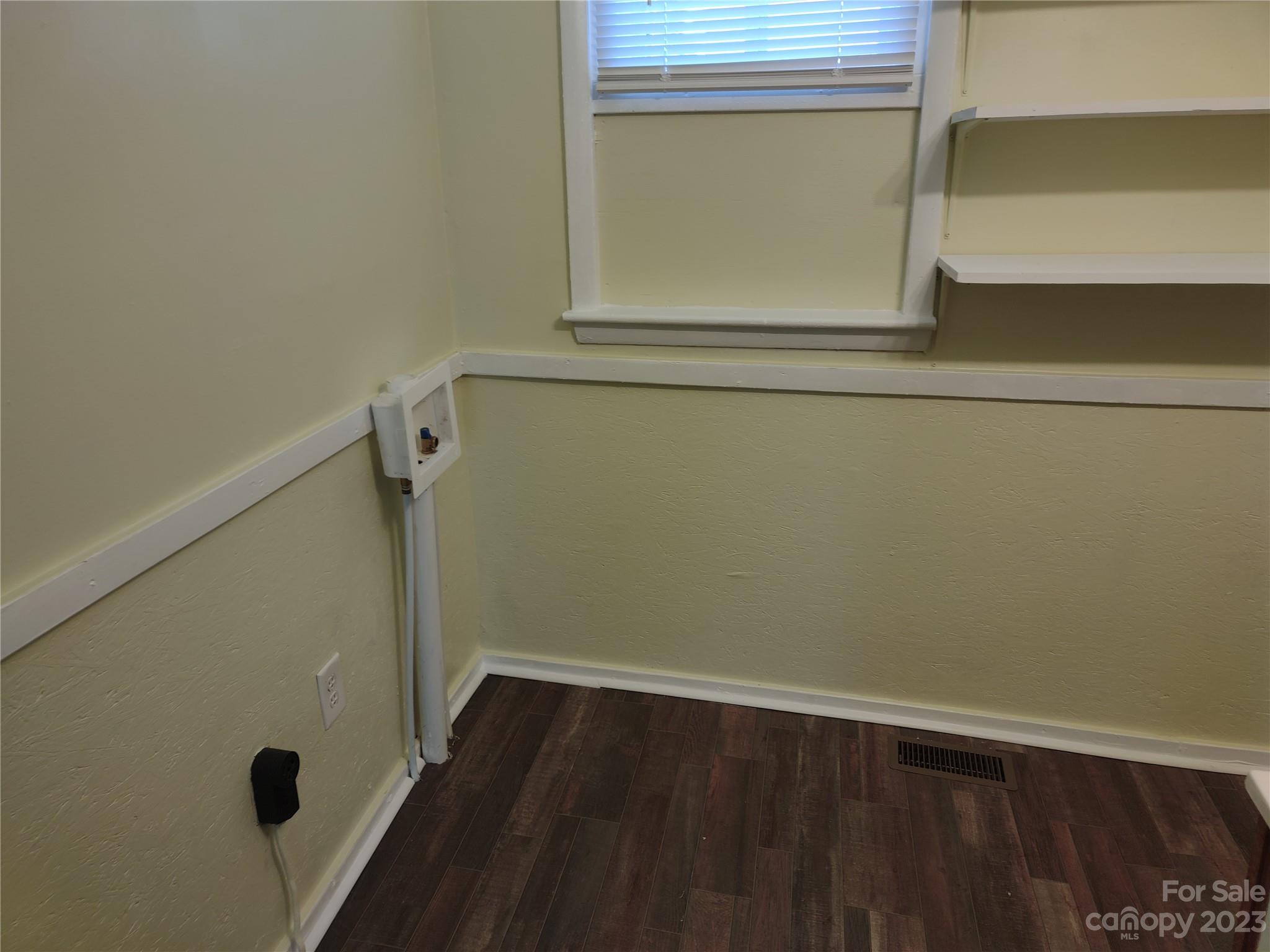405 S 12th Street