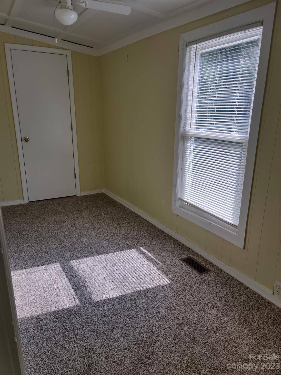 405 S 12th Street