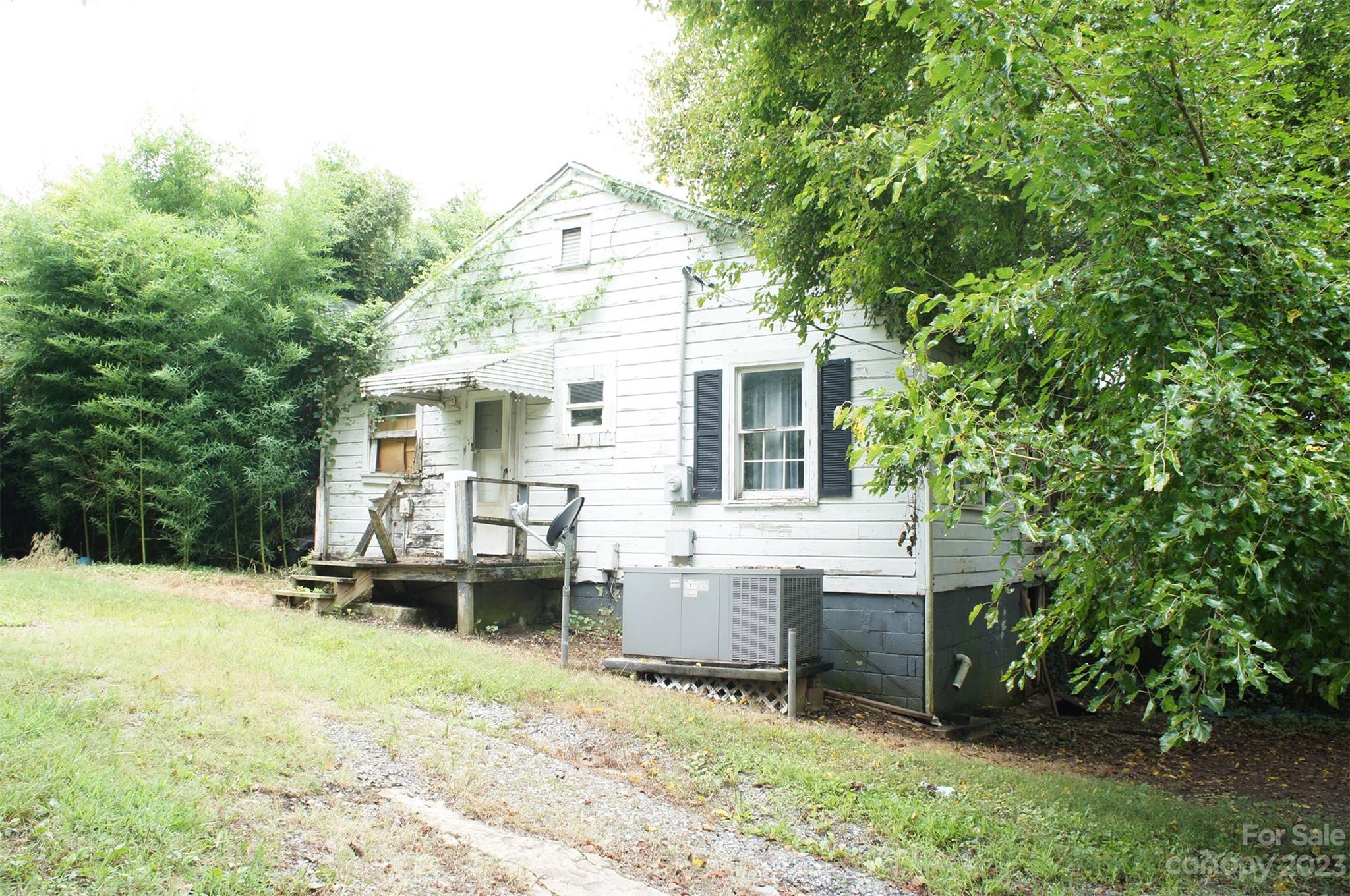 501 and 503 McLain Street