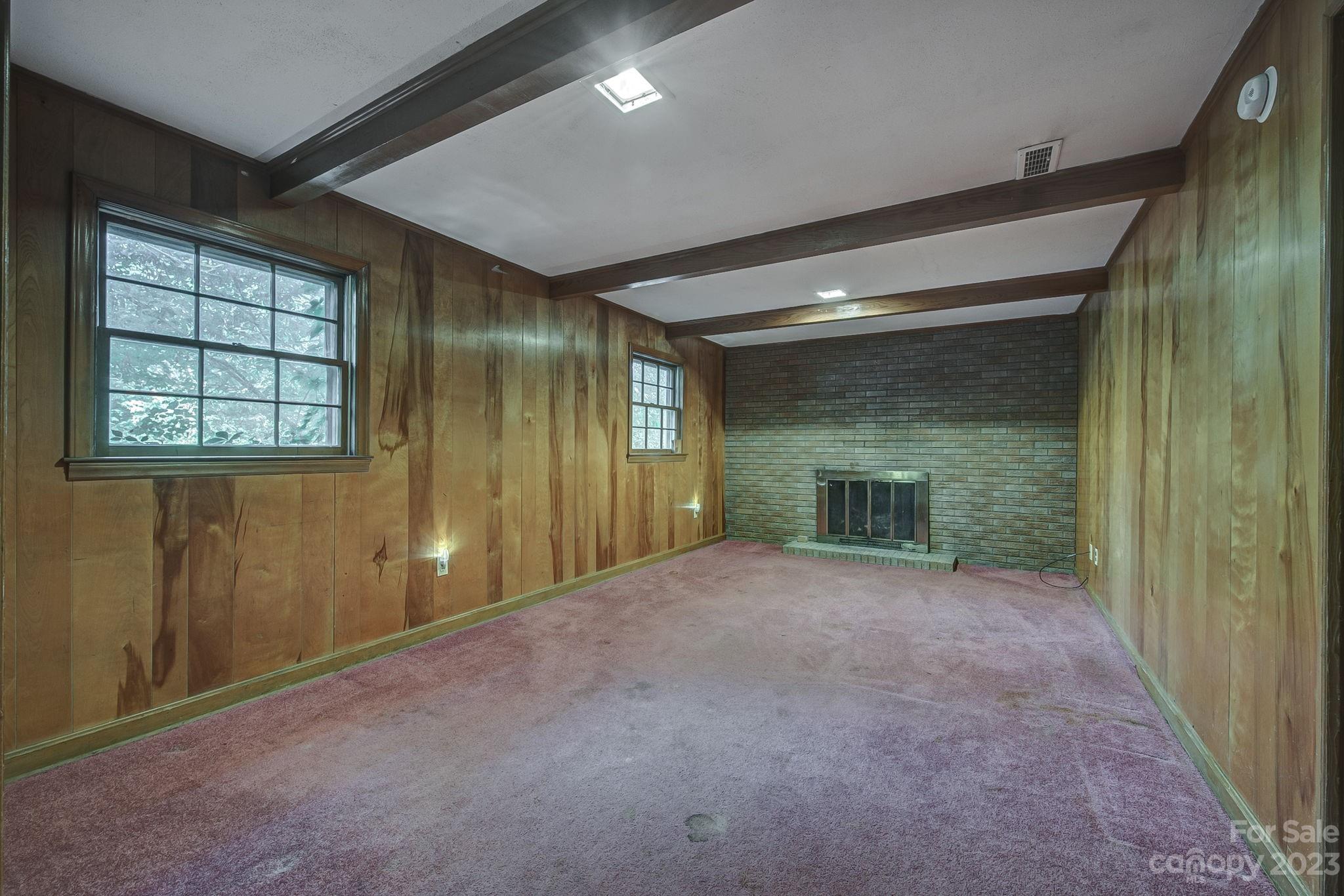 1610 Anthony Drive
