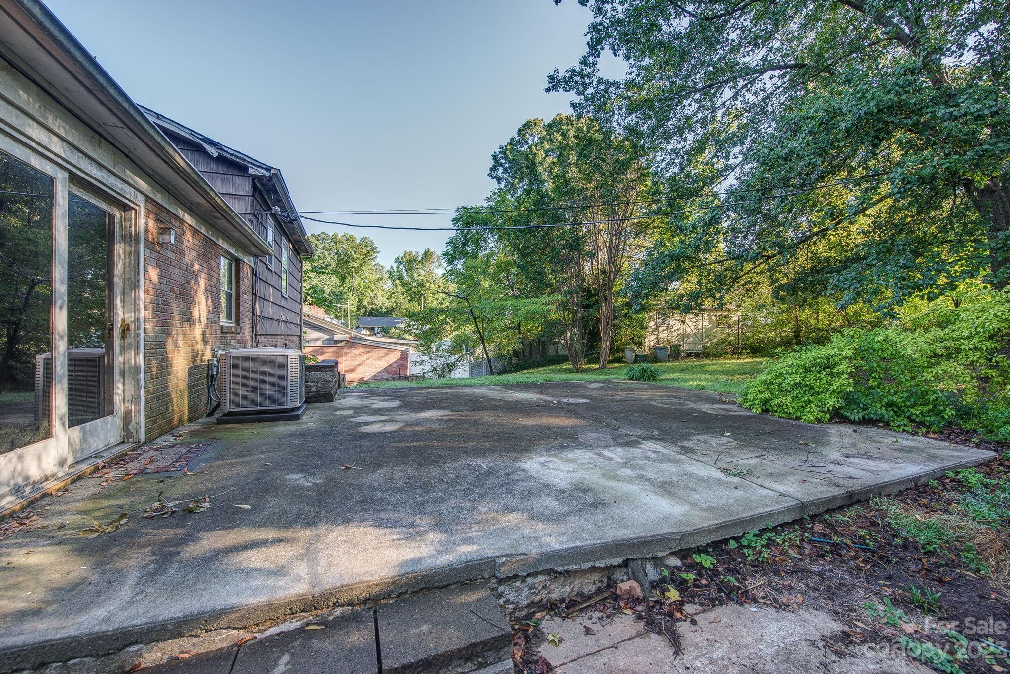 1610 Anthony Drive