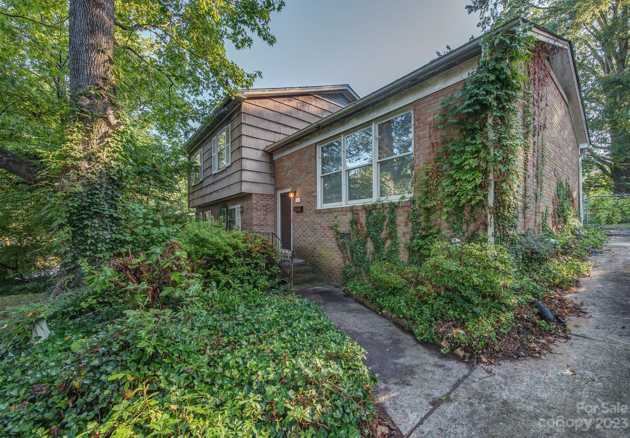 1610 Anthony Drive