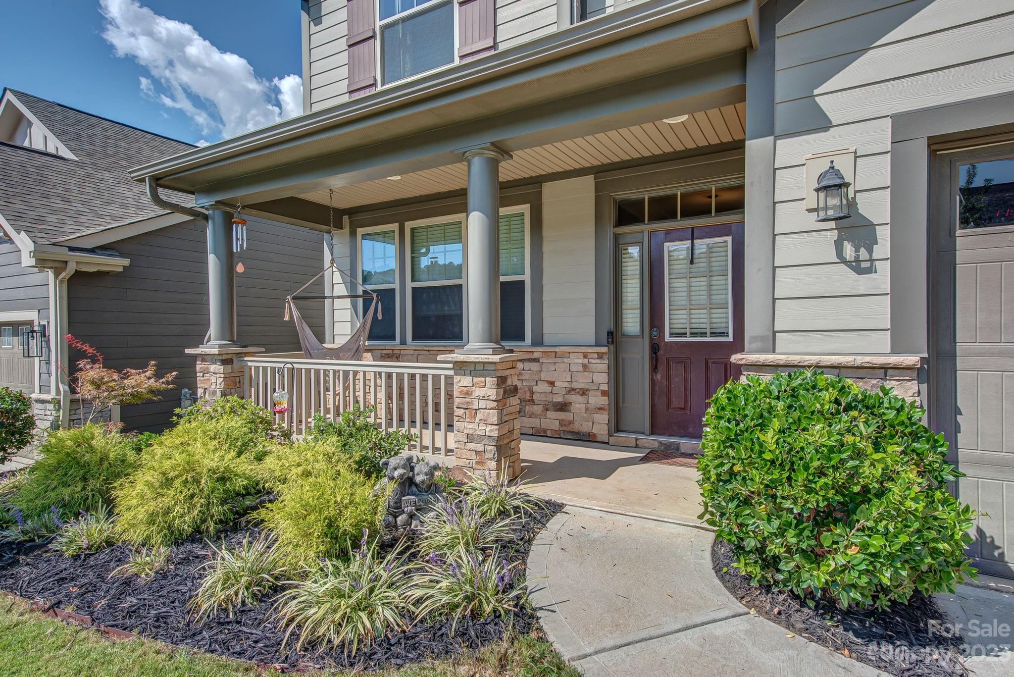 16122 Kelby Cove