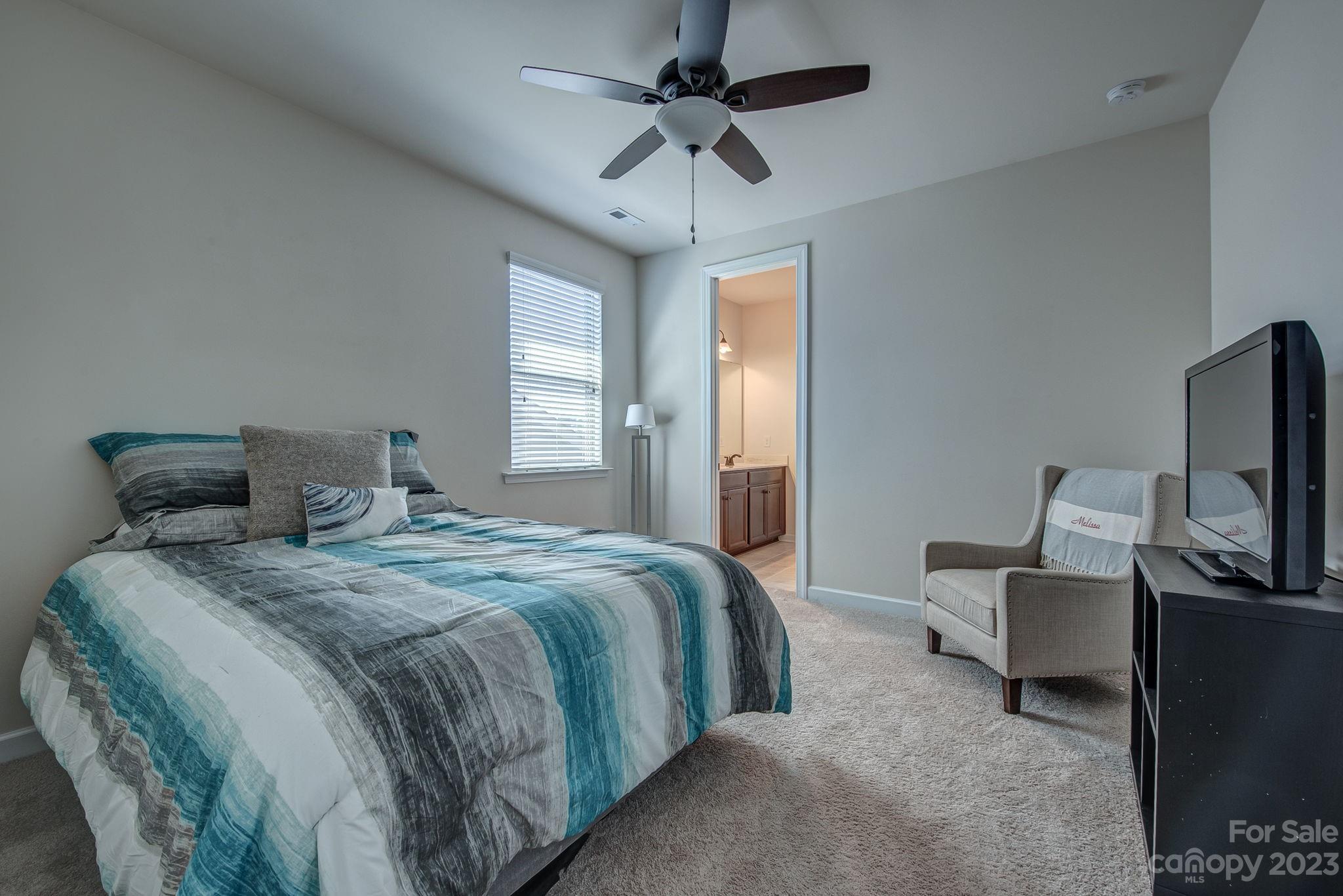 16122 Kelby Cove