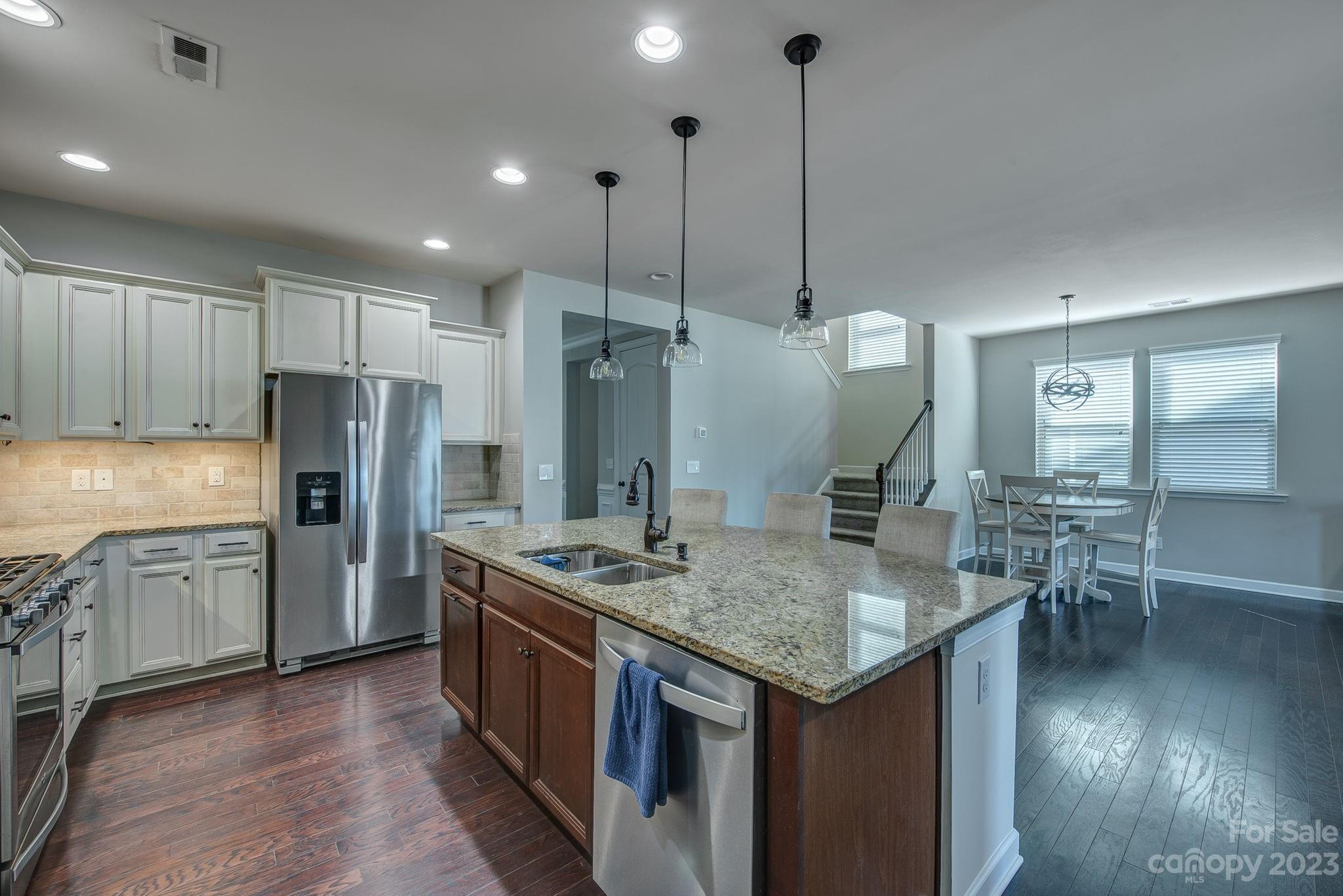 16122 Kelby Cove