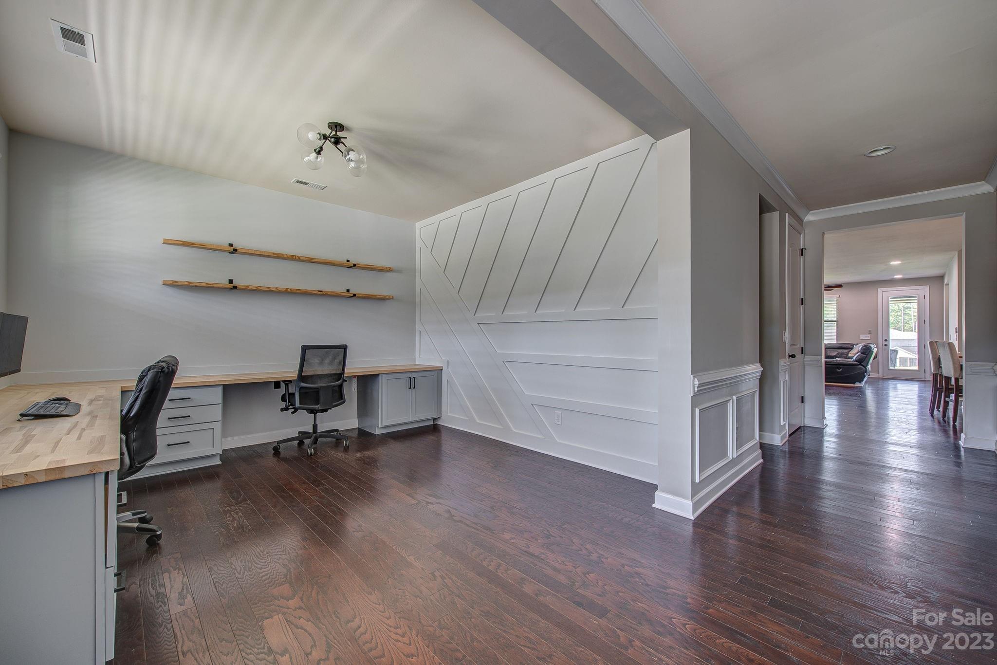 16122 Kelby Cove