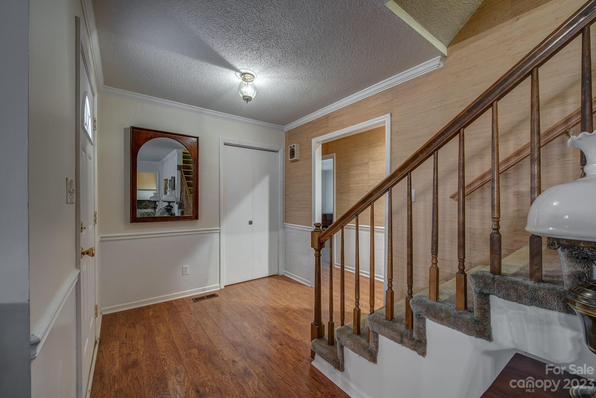339 Whitethorn Drive